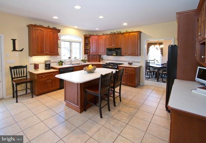 105 East 4th Avenue Lititz, PA 17543 - Photo 5 of 34 Gallery Image 5