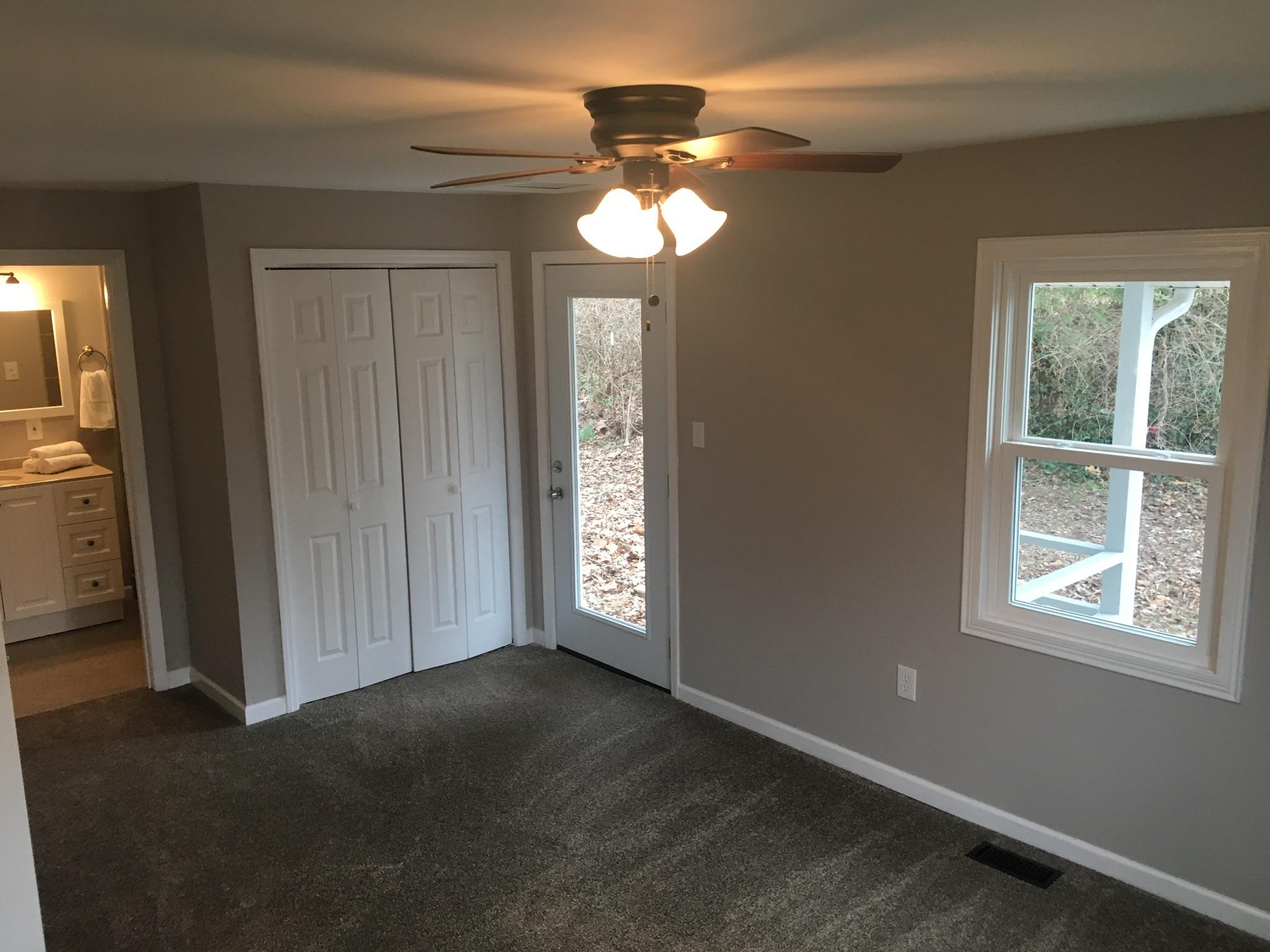 107 Walsh Lane Oak Ridge, TN 37830 - Photo 3 of 10 Photo-03