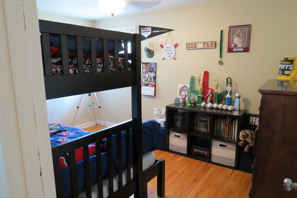 54 Burnham Road Billerica, MA 01862 - Photo 21 of 37 Gallery Image 21