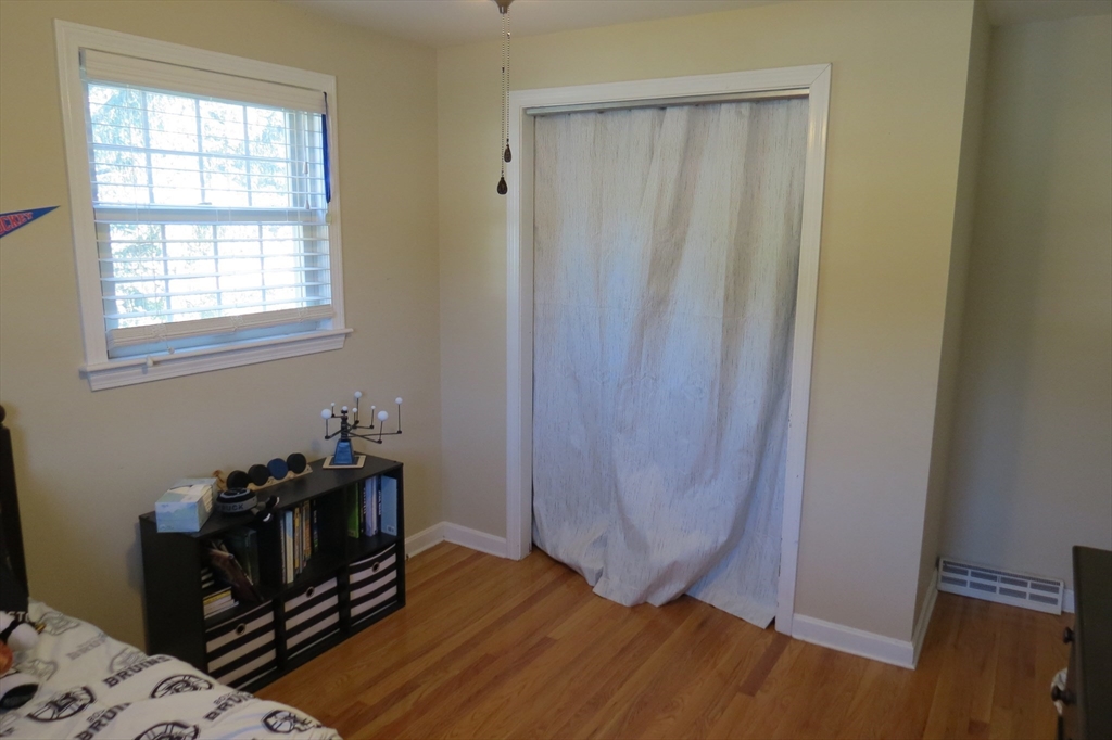 54 Burnham Road Billerica, MA 01862 - Photo 24 of 37 Gallery Image 24