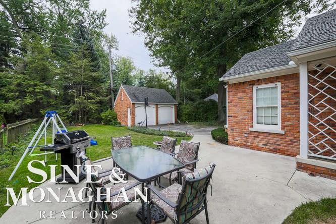 113 Moran Road Grosse Pointe Farms, MI 48236 - Photo 40 of 43