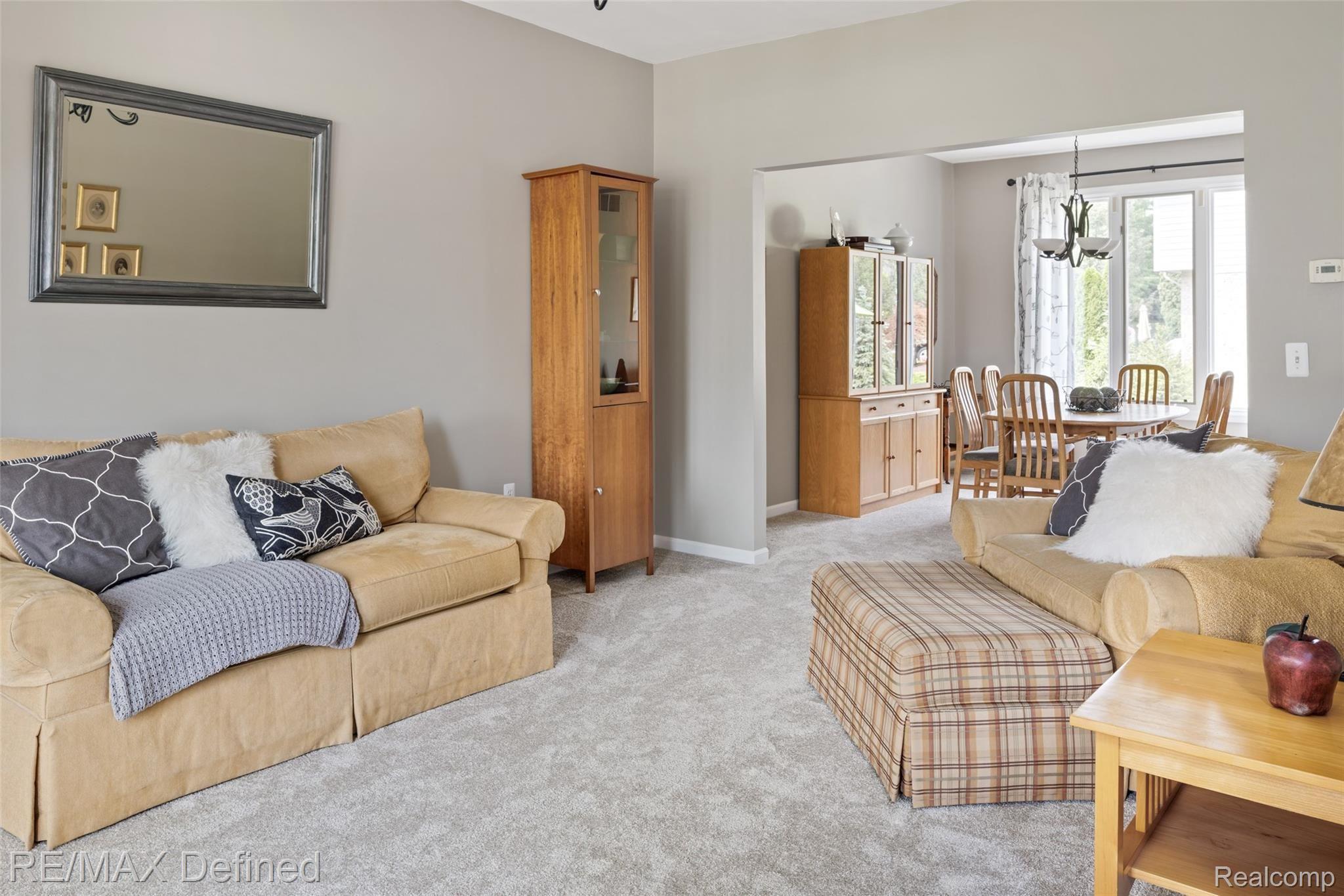 116 Scarborough Lane Rochester, MI 48306 - Photo 11 of 53 116-Scarborough-Ln-11.jpg