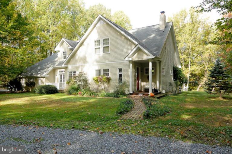 100 Wallace Manor Road Edgewater, MD 21037 - Photo 1 of 27 Exterior (Main)