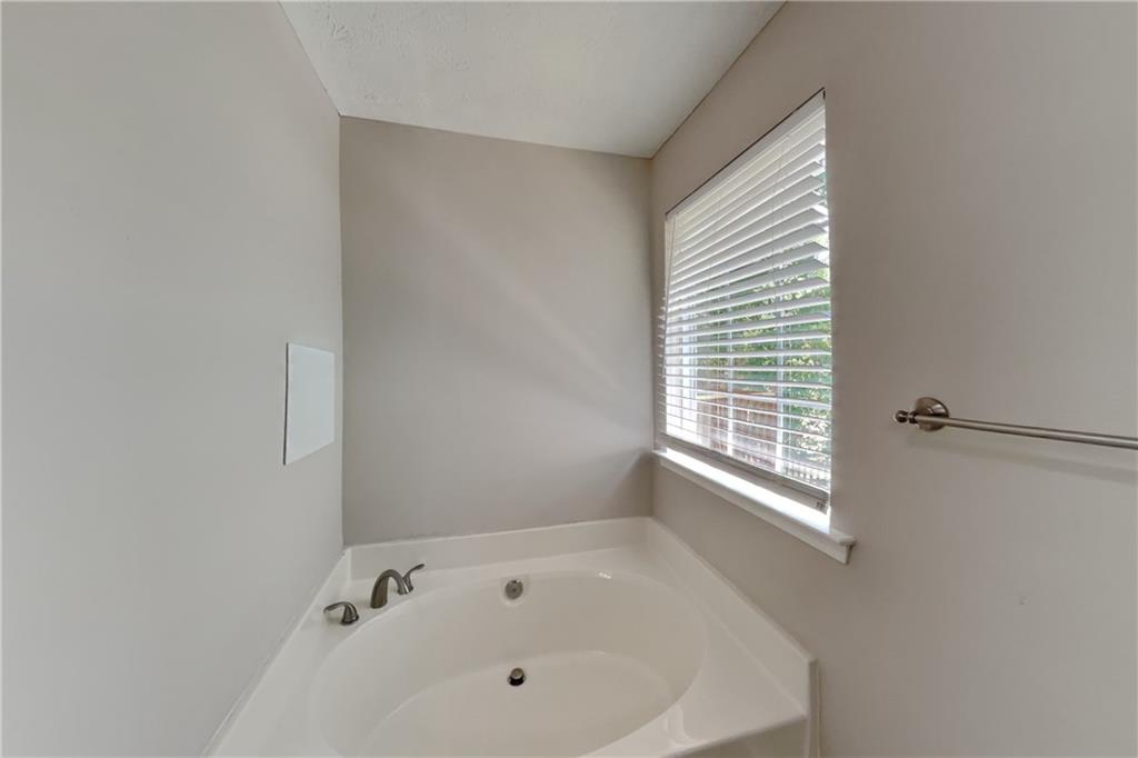 460 Highlander Way Acworth, GA 30101 - Photo 10 of 20