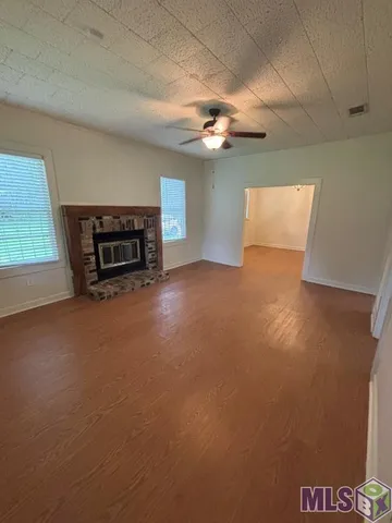 $1,200 | 11917 North Harrells Ferry Road, Baton Rouge, LA 70816