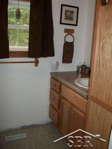 2280 North Meridian Road Merrill, MI 48637 - Photo 9 of 11 20032950-8.JPG
