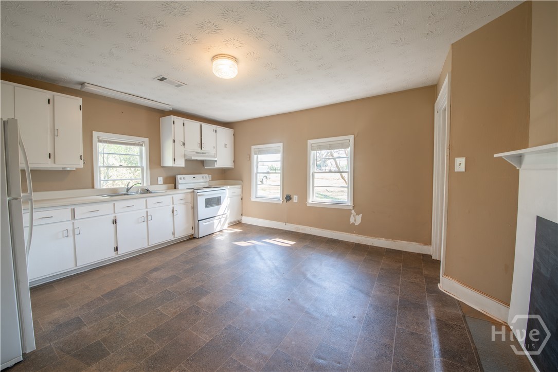 1080 Belmont Road Athens, GA 30605 - Photo 8 of 27 Kitchen View to front yard