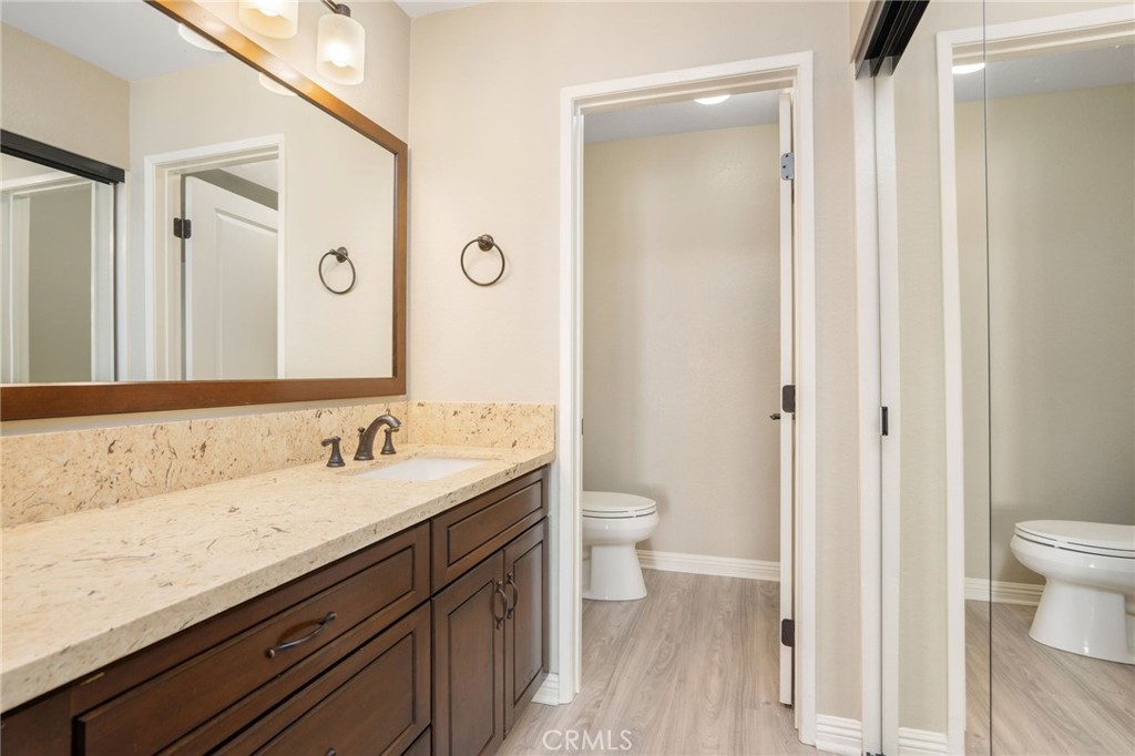 1934 Suntree Lane, Unit B Simi Valley, CA 93063 - Photo 25 of 35