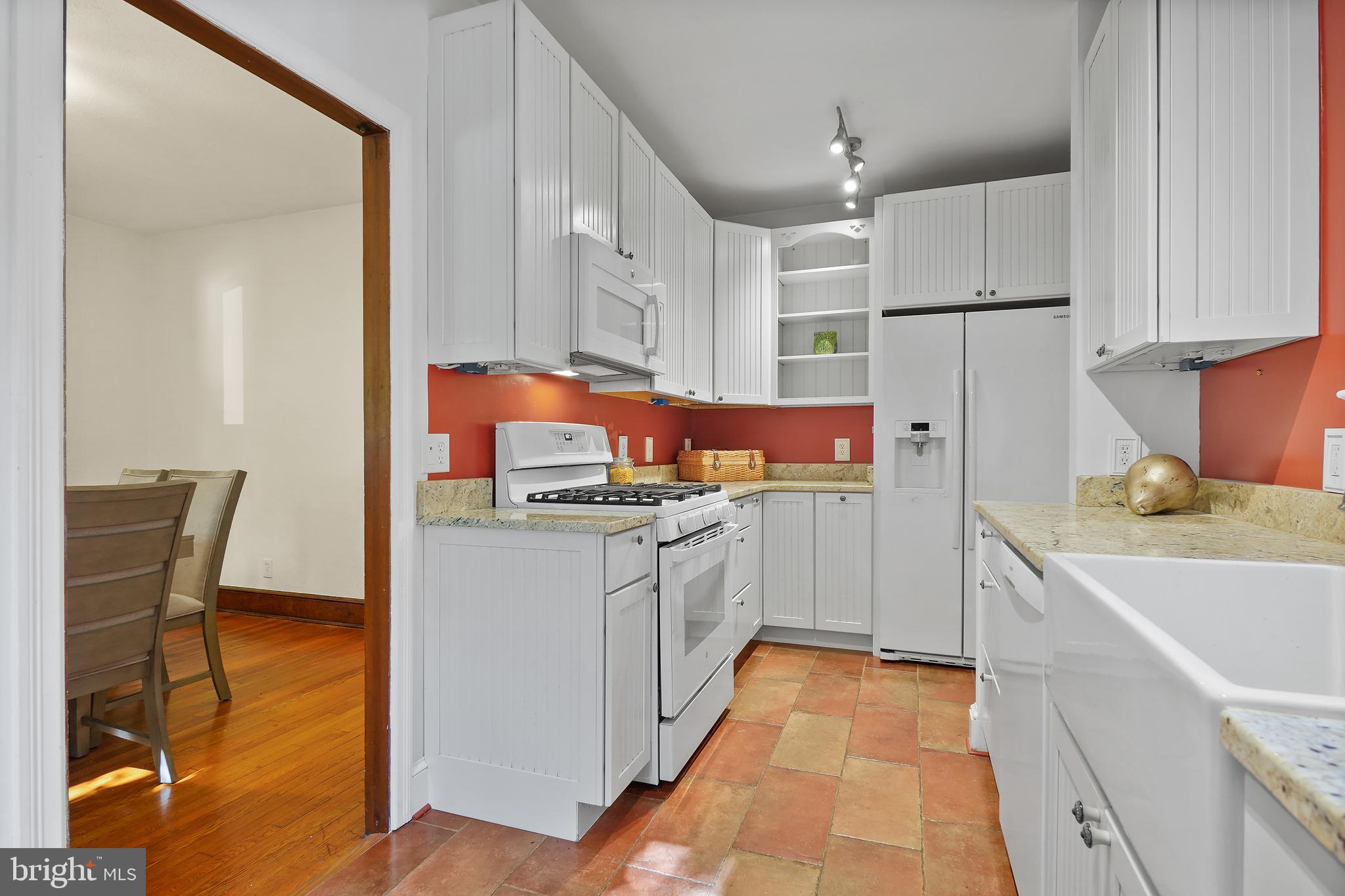 5 Wessex Road Silver Spring, MD 20910 - Photo 11 of 35 Renovated Kitchen