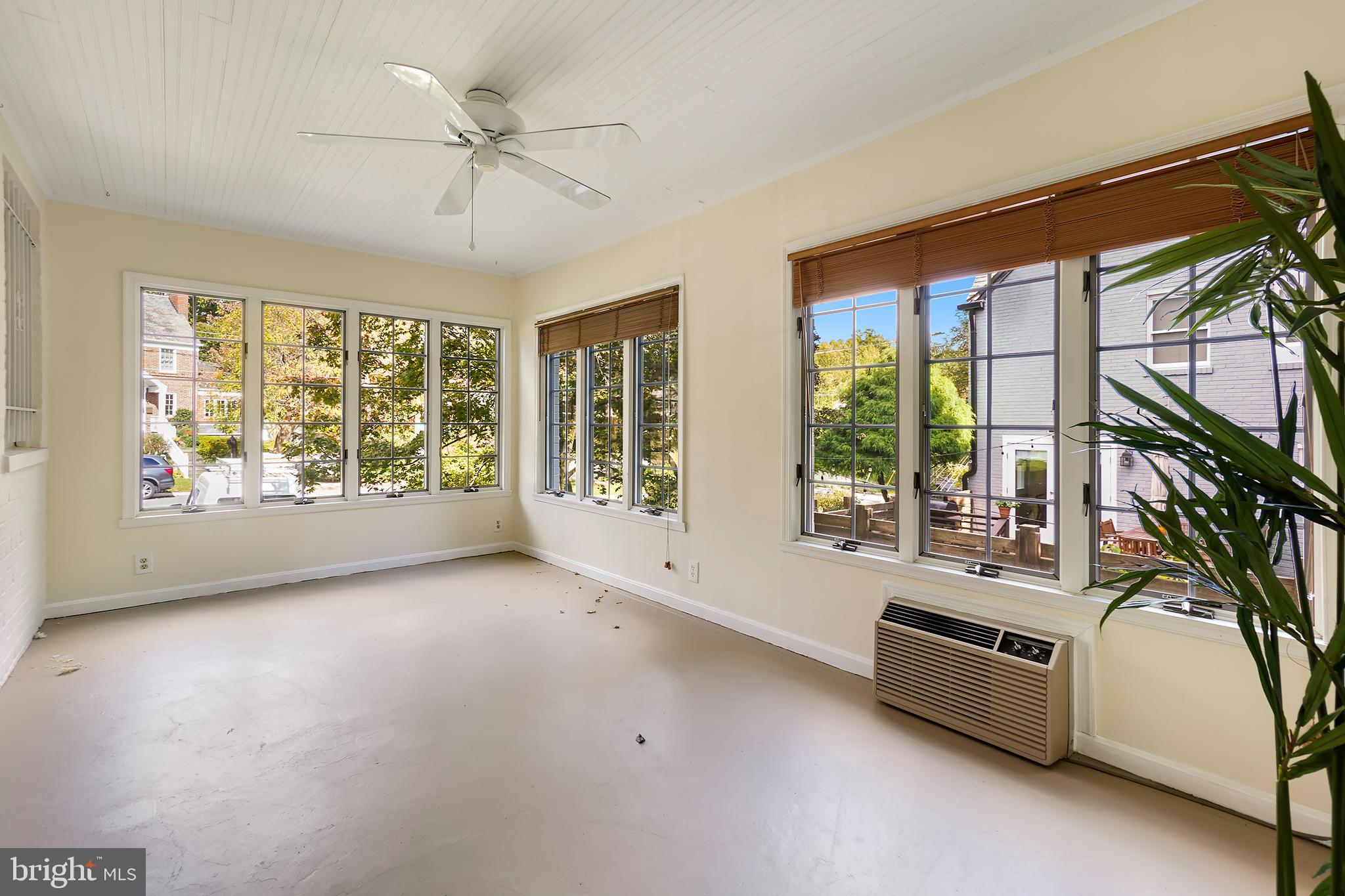 5 Wessex Road Silver Spring, MD 20910 - Photo 14 of 35 Amazing Sunroom with a Ceiling Fan