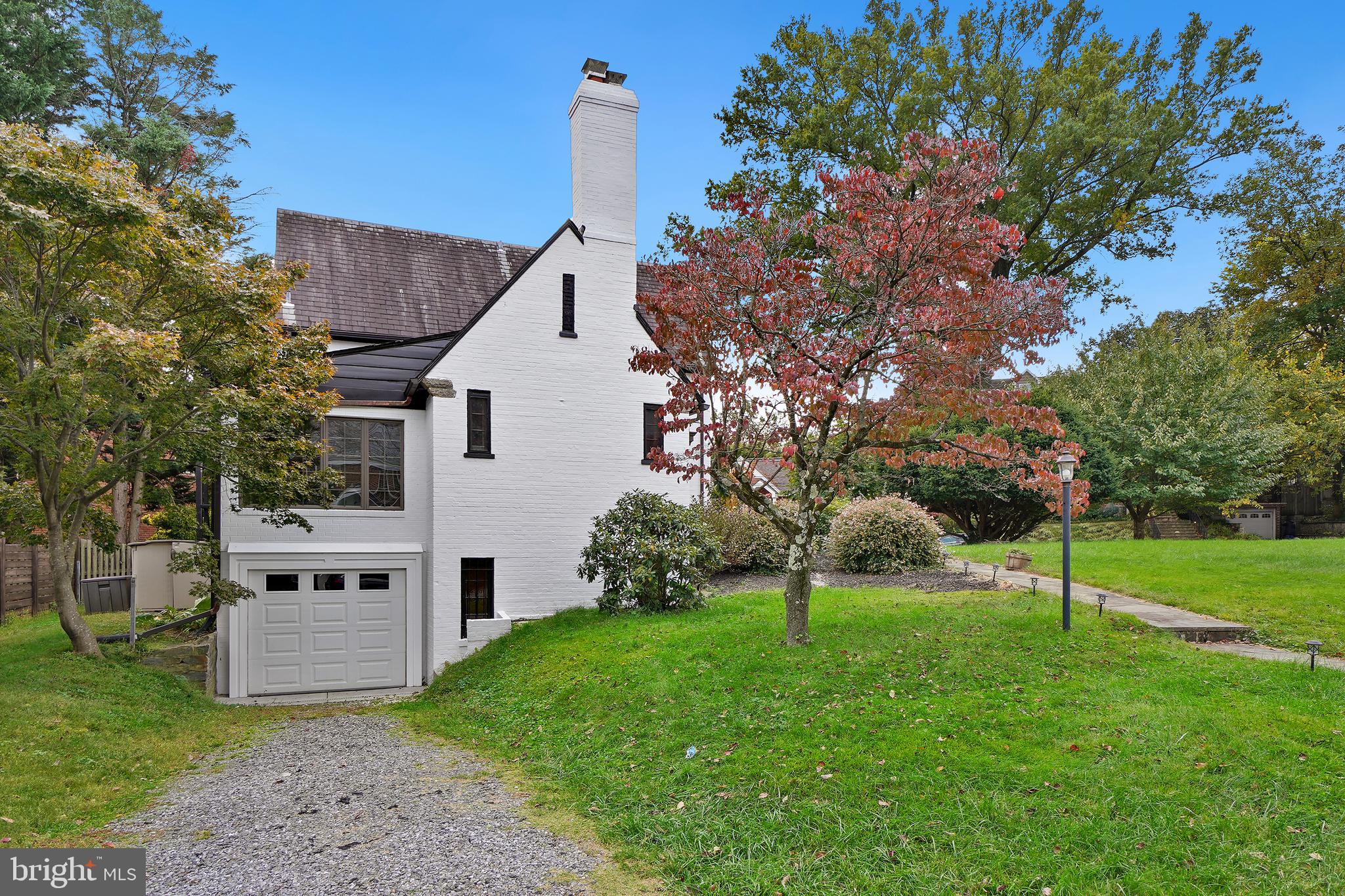 5 Wessex Road Silver Spring, MD 20910 - Photo 31 of 35 Exterior Side and Garage