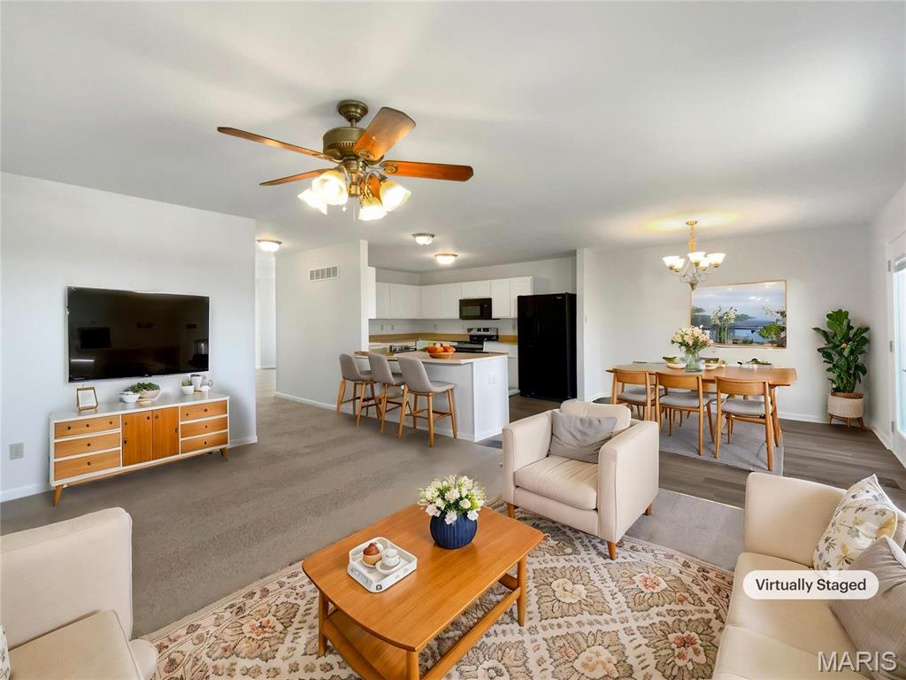 909 Union Place Herculaneum, MO 63048 - Photo 3 of 22