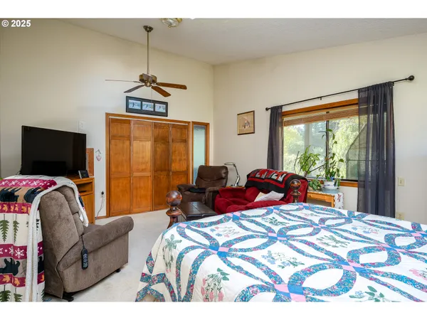 $725,000 | 1963 Southwest Myers Place, Gresham, OR 97080