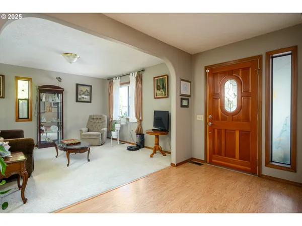 $725,000 | 1963 Southwest Myers Place, Gresham, OR 97080