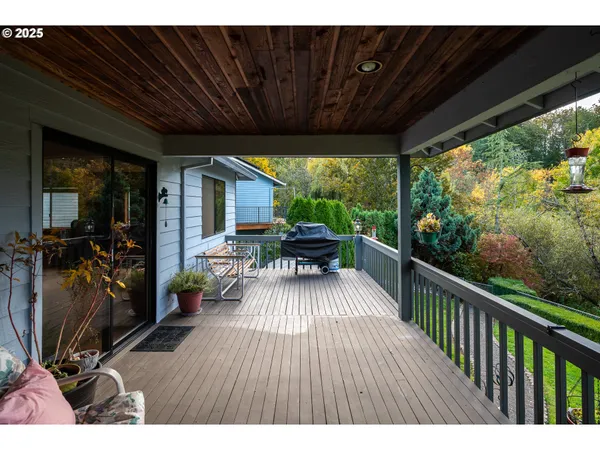 $725,000 | 1963 Southwest Myers Place, Gresham, OR 97080