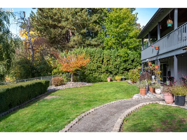 $725,000 | 1963 Southwest Myers Place, Gresham, OR 97080