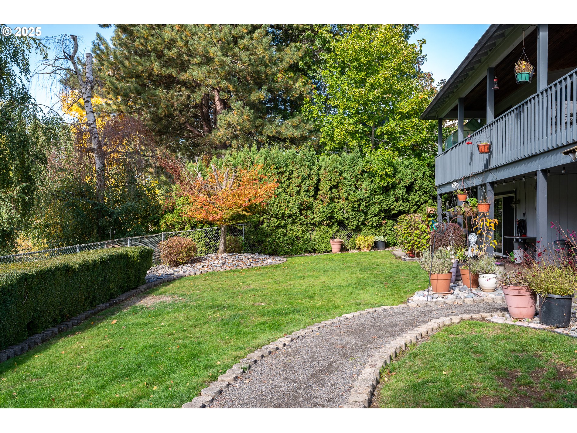 1963 Southwest Myers Place Gresham, OR 97080 - Photo 38 of 43 a view of a backyard