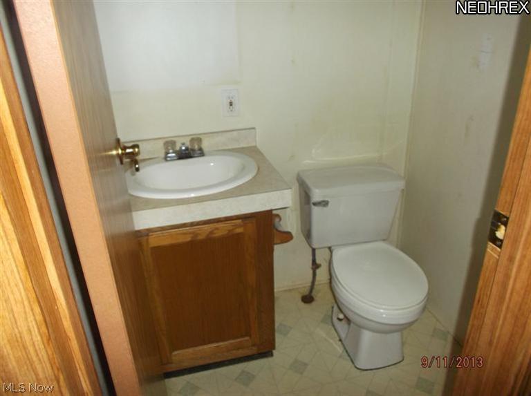 3737 Ranfield Road Kent, OH 44240 - Photo 16 of 21 Gallery Image 16