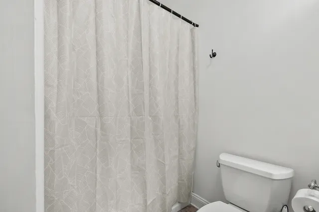 $269,900 | 1900 Derfla Drive, St. Joseph, MI 49085