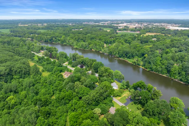 $269,900 | 1900 Derfla Drive, St. Joseph, MI 49085