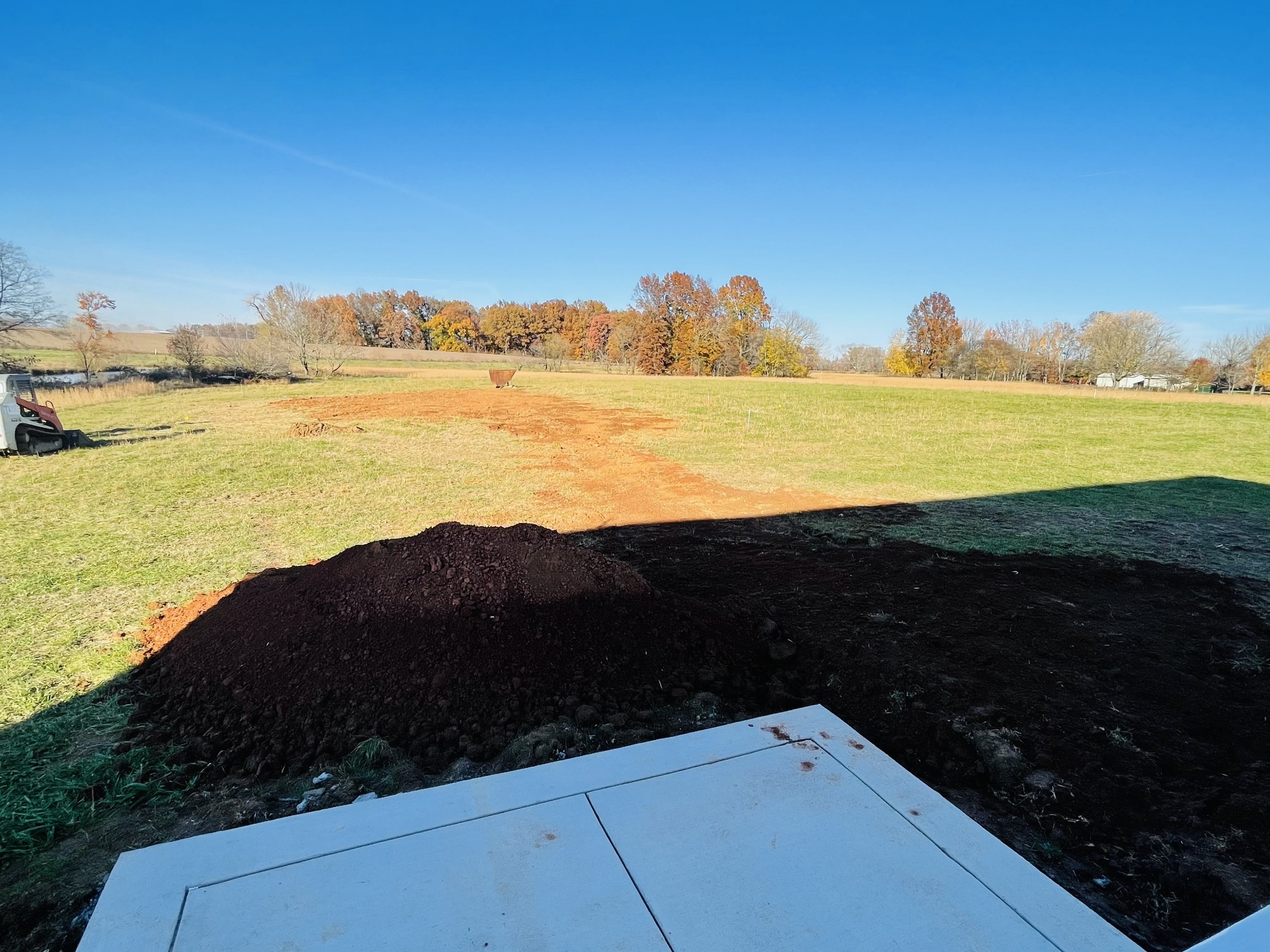 123 Vanatta Road Portland, TN 37148 - Photo 8 of 9 a view of an ocean and beach