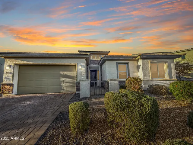 front view of house with a yard