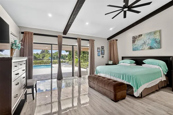 $925,000 | 8860 Southwest 49th Court, Cooper City, FL 33328