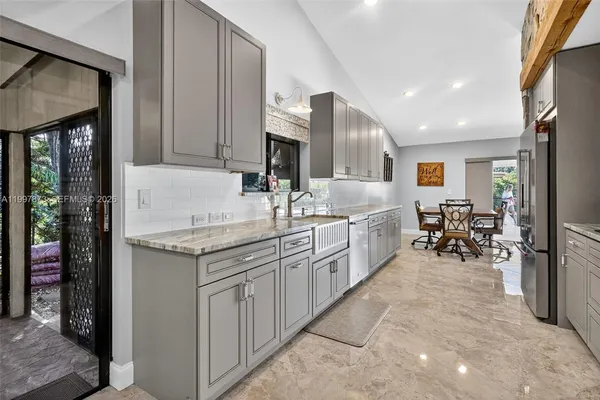 $925,000 | 8860 Southwest 49th Court, Cooper City, FL 33328