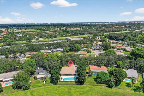 $925,000 | 8860 Southwest 49th Court, Cooper City, FL 33328