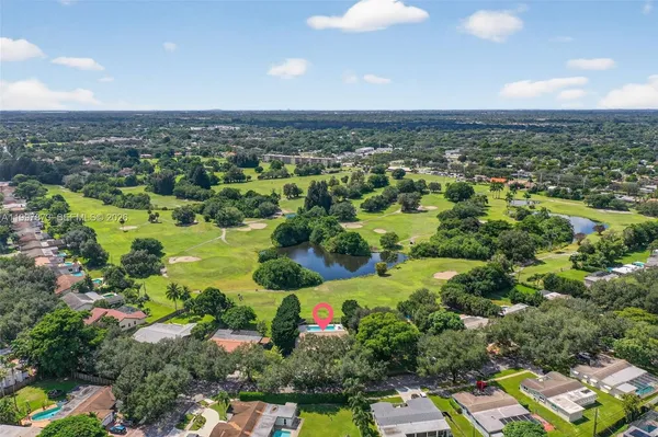 $925,000 | 8860 Southwest 49th Court, Cooper City, FL 33328