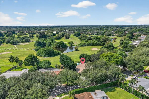 $925,000 | 8860 Southwest 49th Court, Cooper City, FL 33328