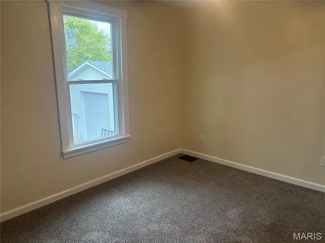 $199,900 | 1031 North 1st Street, Breese, IL 62230