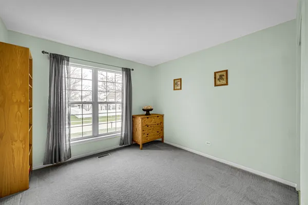 $440,000 | 176 Sandalwood Lane, Bolingbrook, IL 60440