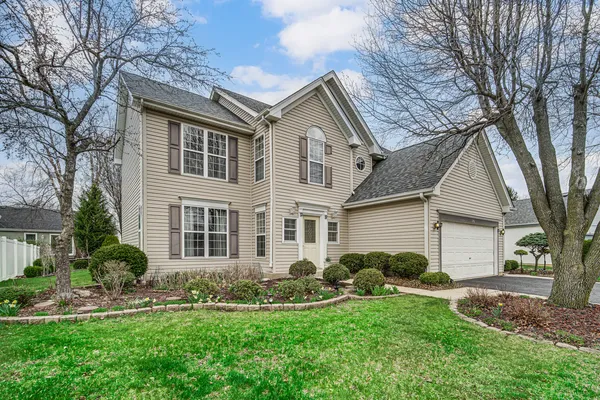 $440,000 | 176 Sandalwood Lane, Bolingbrook, IL 60440