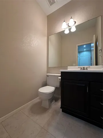 $235,000 | 2910 Grants Lake Boulevard, Unit 1401, Sugar Land, TX 77479