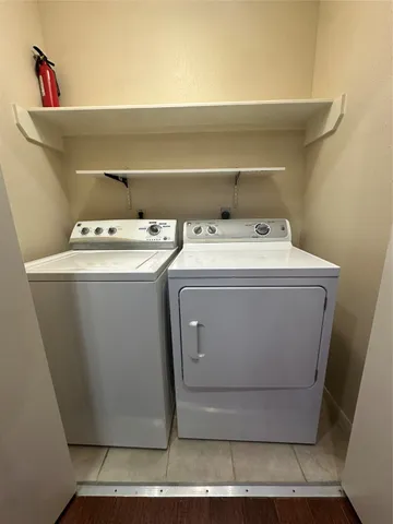 $235,000 | 2910 Grants Lake Boulevard, Unit 1401, Sugar Land, TX 77479