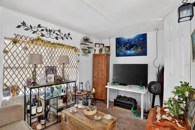 $126,900 | 18316 Crooked Lane, Lutz, FL 33548