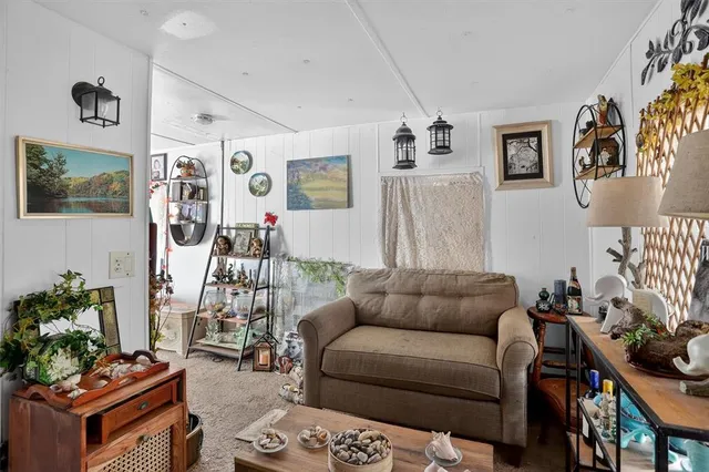 $126,900 | 18316 Crooked Lane, Lutz, FL 33548