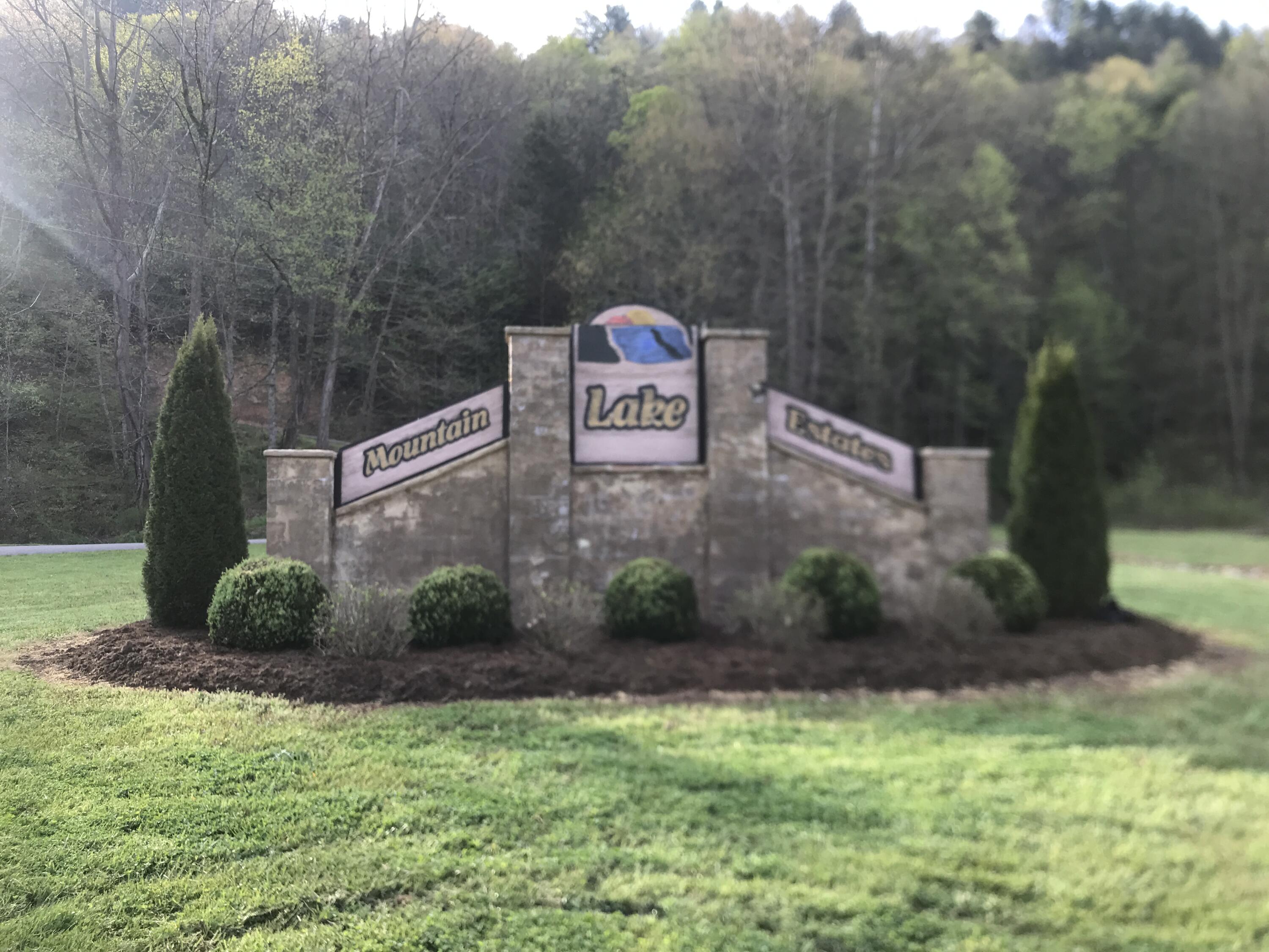 33-a&b Sunset Ridge, Unit 20 Butler, TN 37640 - Photo 1 of 4 IMG_0428