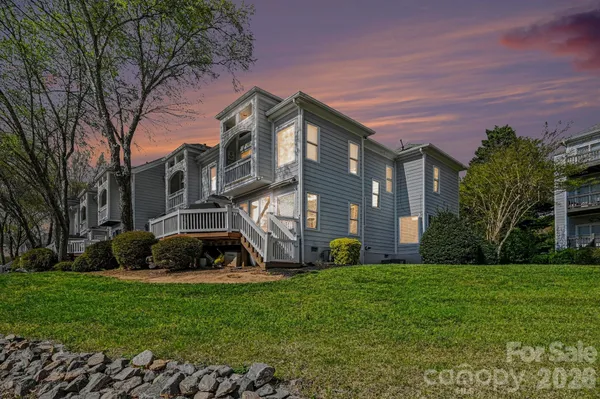 $1,100,000 | 18724 Nautical Drive, Cornelius, NC 28031