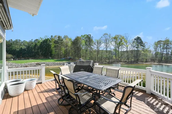 $1,100,000 | 18724 Nautical Drive, Cornelius, NC 28031