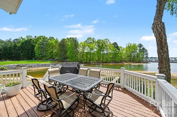 $1,100,000 | 18724 Nautical Drive, Cornelius, NC 28031