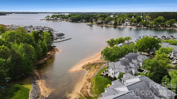 $1,100,000 | 18724 Nautical Drive, Cornelius, NC 28031