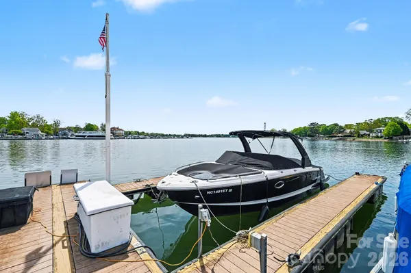 $1,100,000 | 18724 Nautical Drive, Cornelius, NC 28031