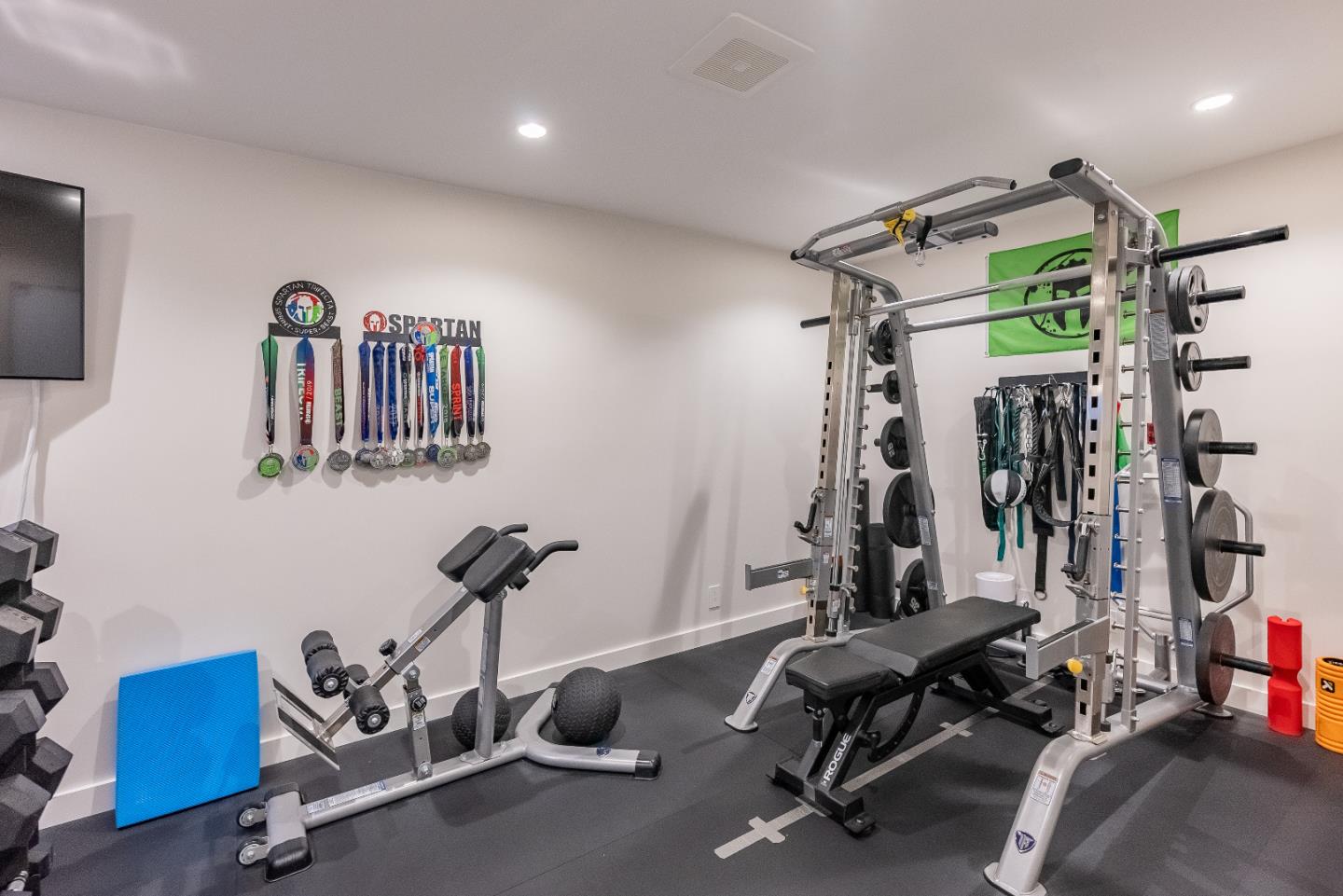 919 La Mesa Terrace, Unit E Sunnyvale, CA 94086 - Photo 30 of 34 a view of a room with gym equipment
