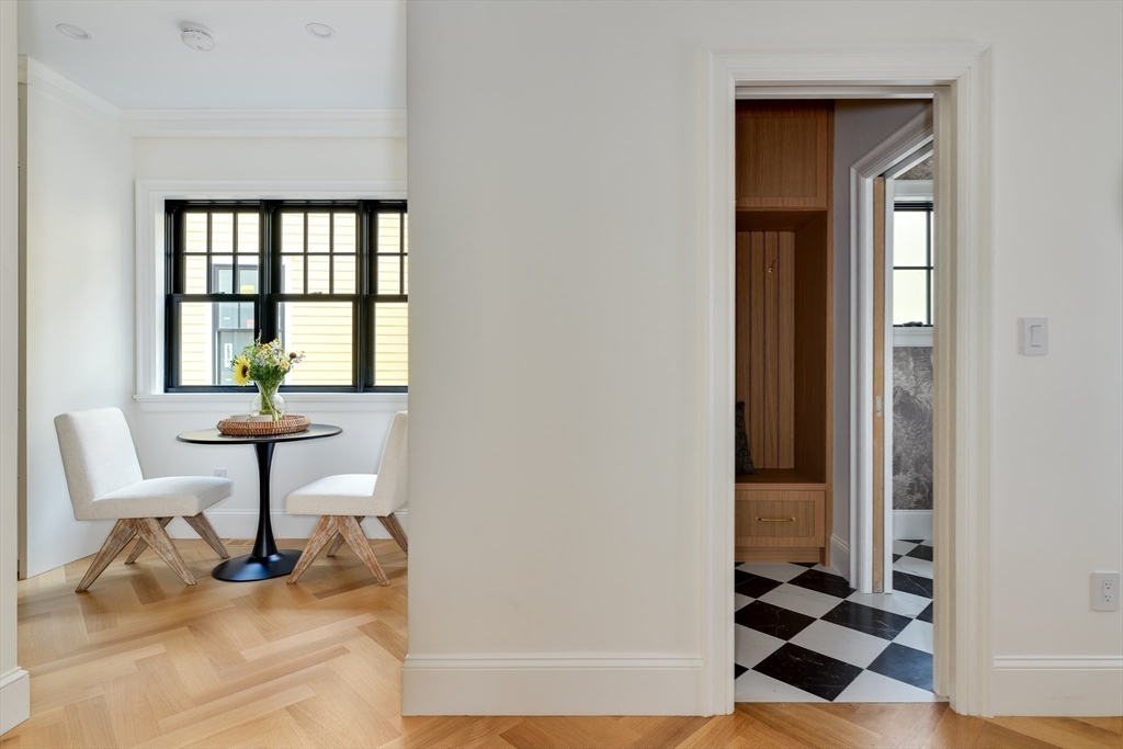 74 Hammond Street Cambridge, MA 02138 - Photo 12 of 36