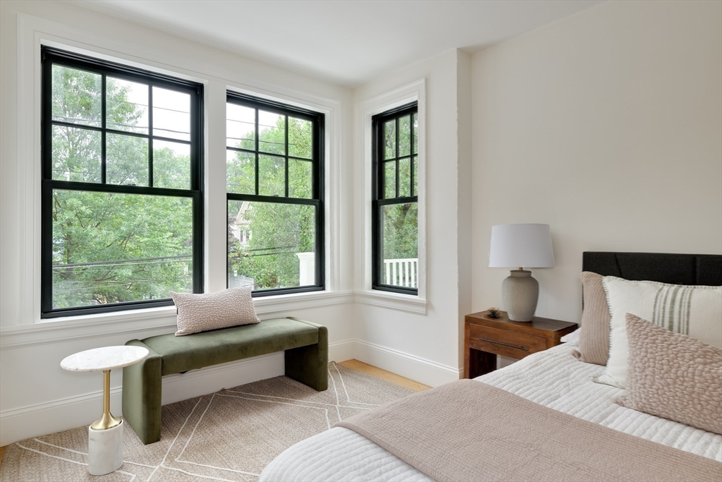 74 Hammond Street Cambridge, MA 02138 - Photo 22 of 36