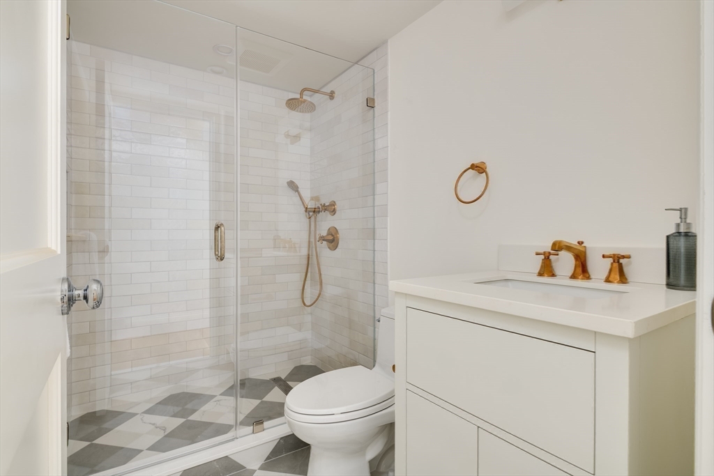 74 Hammond Street Cambridge, MA 02138 - Photo 30 of 36