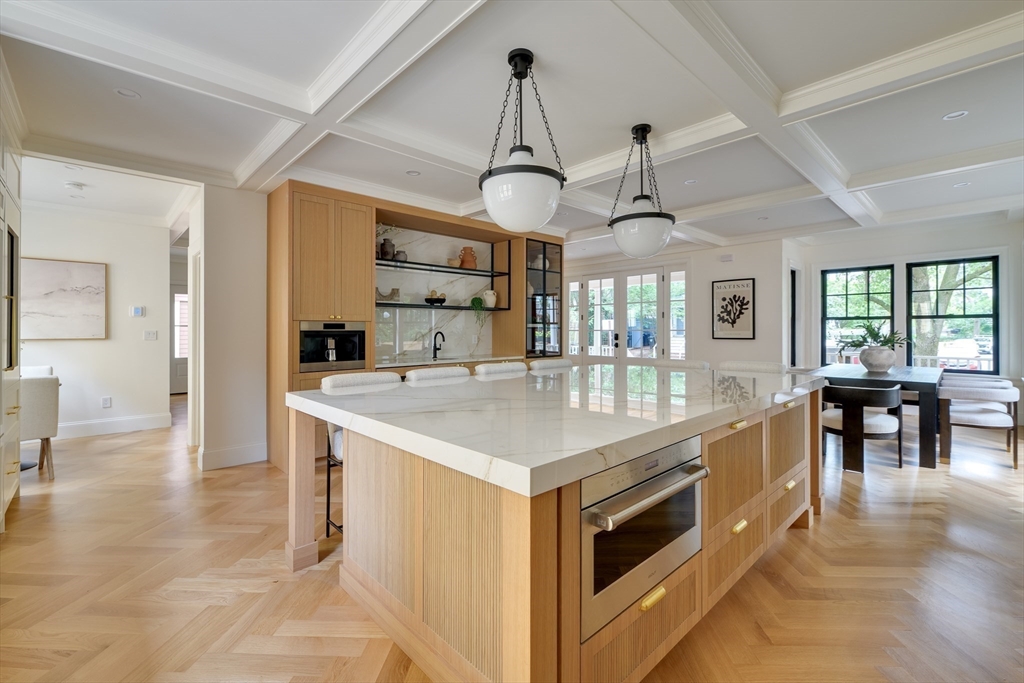 74 Hammond Street Cambridge, MA 02138 - Photo 4 of 36