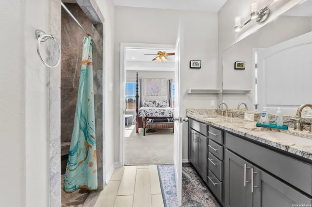 $1,150,000 | 561 Barth, Poteet, TX 78065